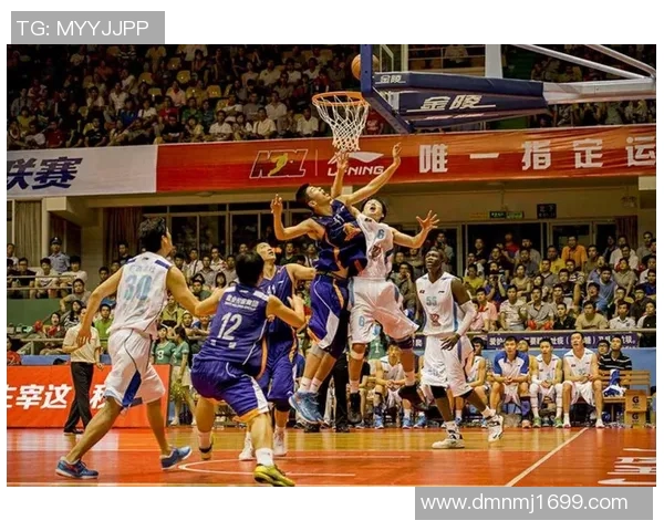 重庆篮球队整体压制表现分析及其对比赛胜负的影响探讨