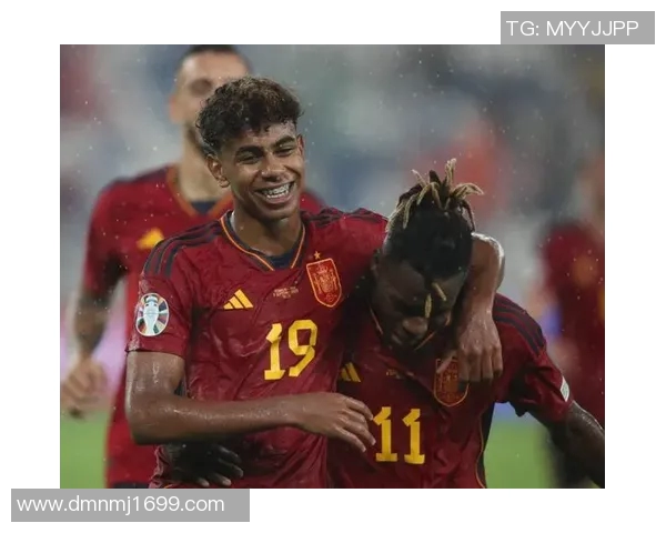 哈兰德：从天才少年到足坛巨星的崛起之路与未来展望