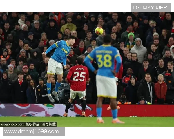 曼联与曼城激战全场精彩回放尽在眼前重温经典对决瞬间